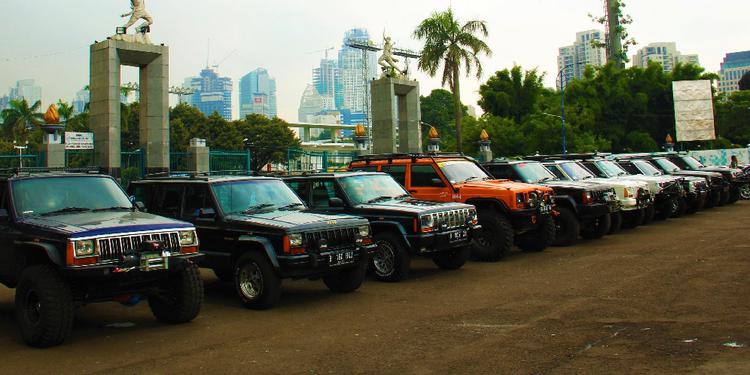 Jeep Digital Journey: Evolusi Website Resmi dan Komunitas Jeep dari Masa ke Masa